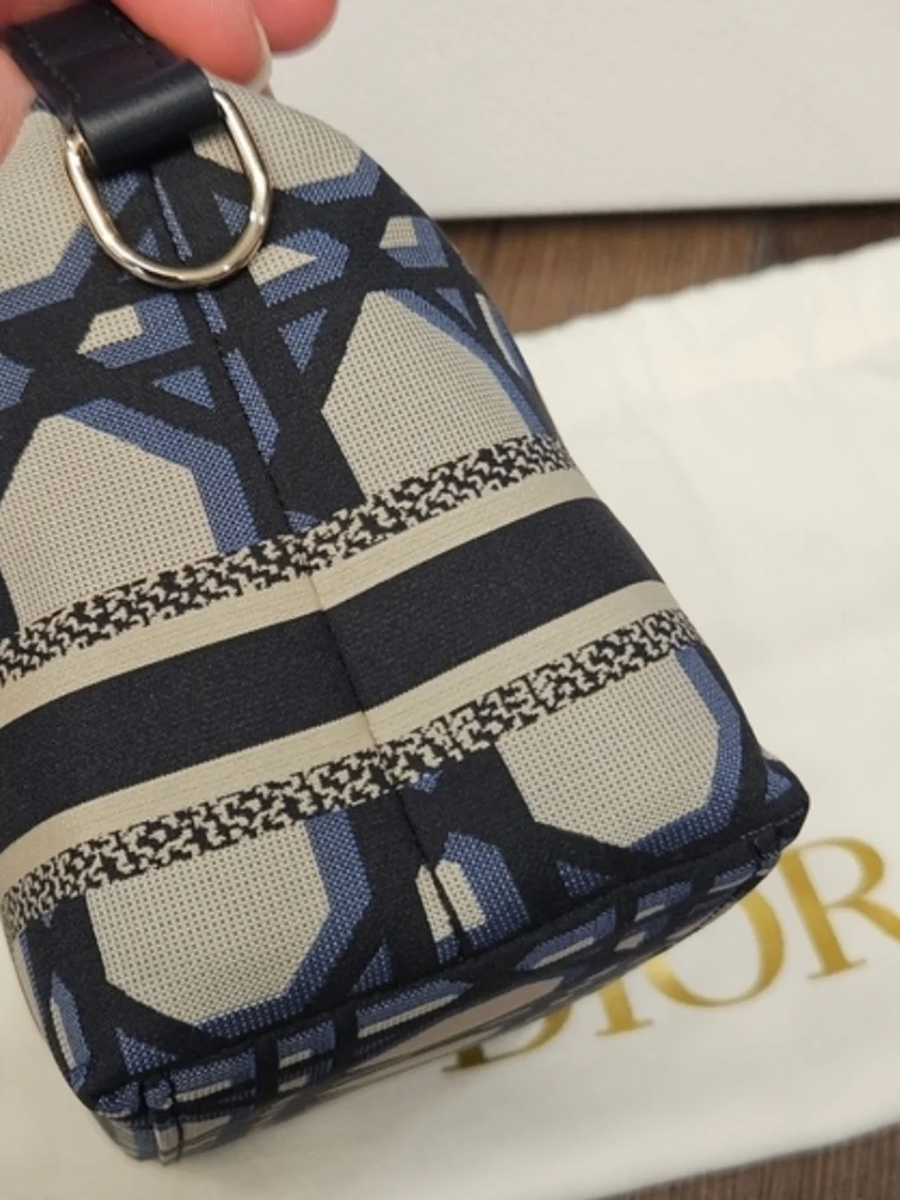 CHRISTIAN DIOR DiorTravel Nomad Pouch Oblique Navy Canvas Italy Box And Dust Bag - Picture 9 of 15